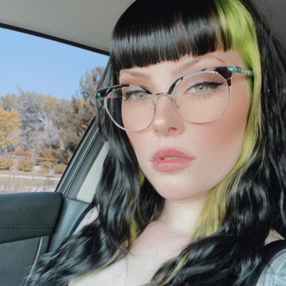 Meet your Posher, Rael